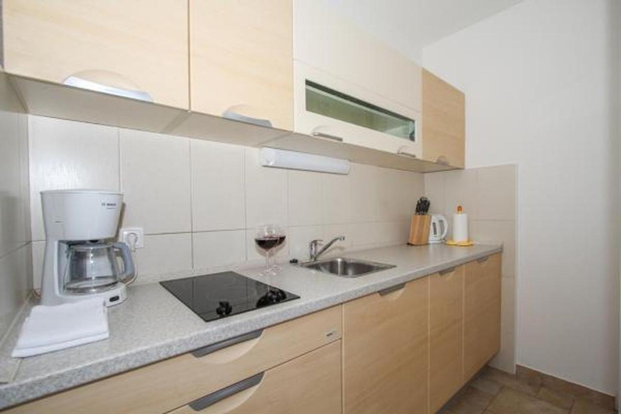 Studio Apartment In Okrug Gornji With Terrace, Air Conditioning, Wifi, Washing Machine 5051-1 Trogir Exterior photo